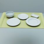Güral Porselen Tabak ve Erkoplas Tepsi Seti – 6’lı Set